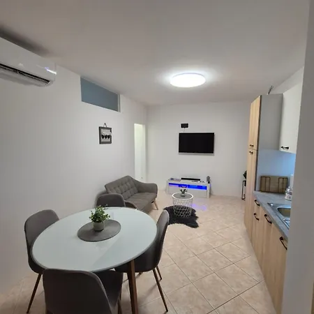Natali Lägenhet Trogir