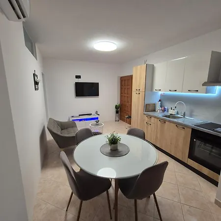Natali Appartement *